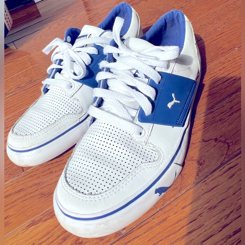 Puma Big Boys Size 4 💙